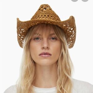 Little Moon Bask Hat